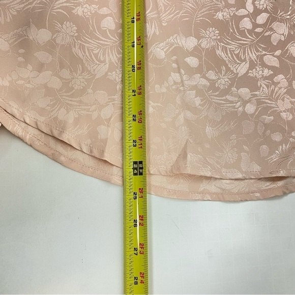 Chenault Smocked Tie Neck Jacquard Top L NWT - Picture 8 of 8